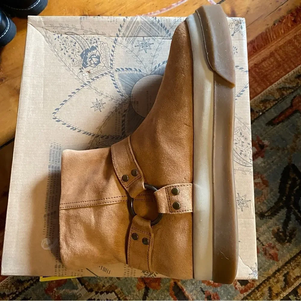 NEW Free People Bodhi Harness Sneaker Bootie Tan Suede boots shoes moto boho 10